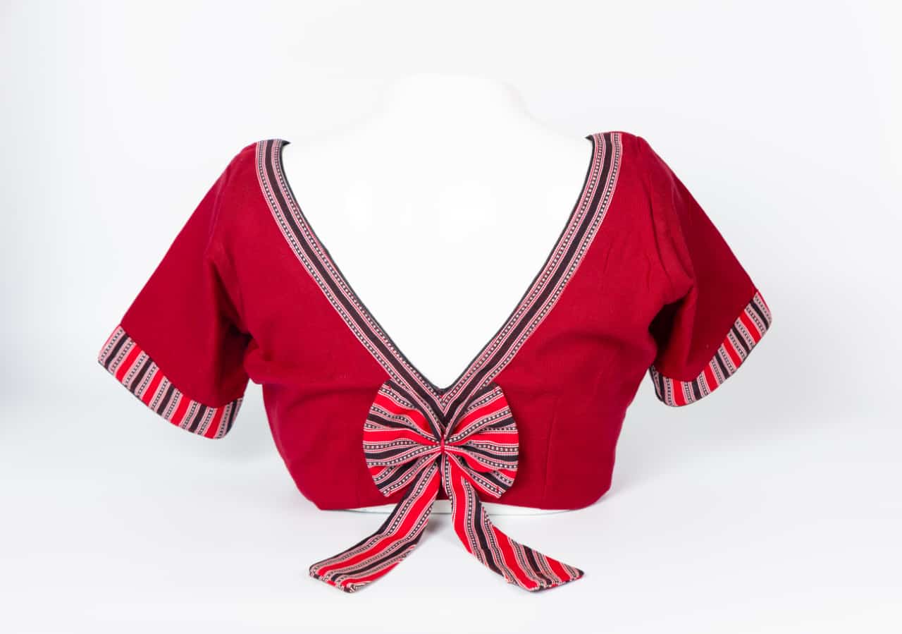 V-NECK ELBOW SLEEVE BLOUSE